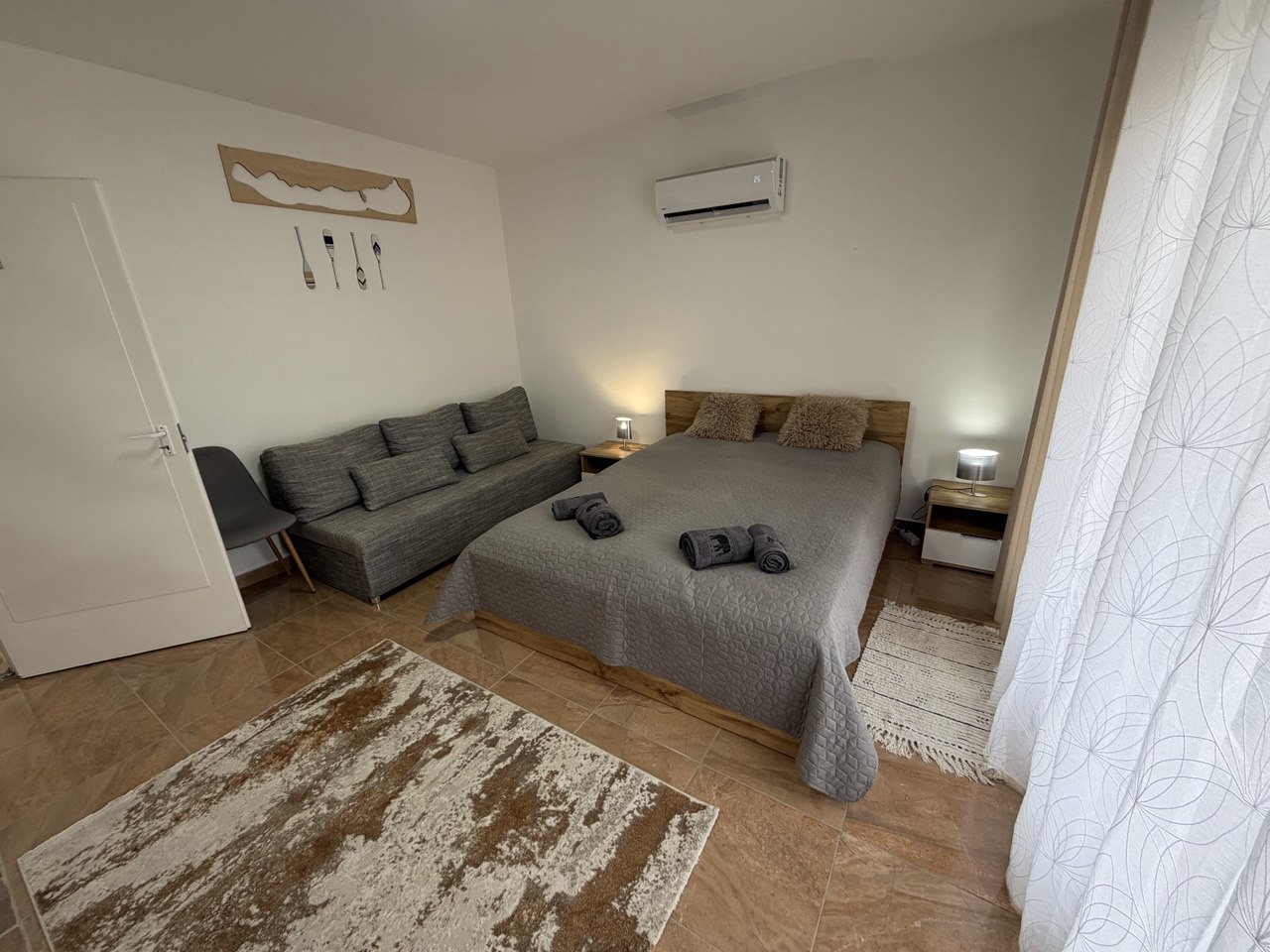 Hálószoba 1 ágyról